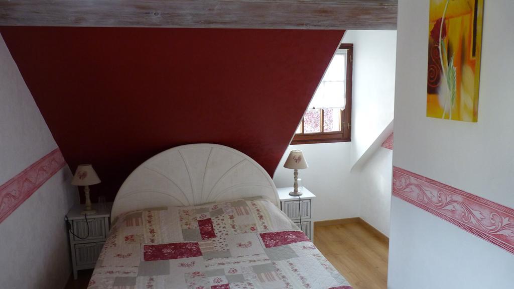 La Cyrillaure Bed & Breakfast Mosnes Exterior photo